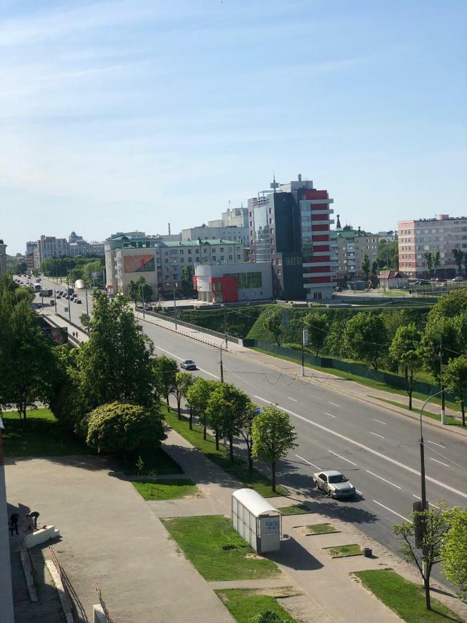 Helena Apartments On Mira 61 Mogilev Esterno foto